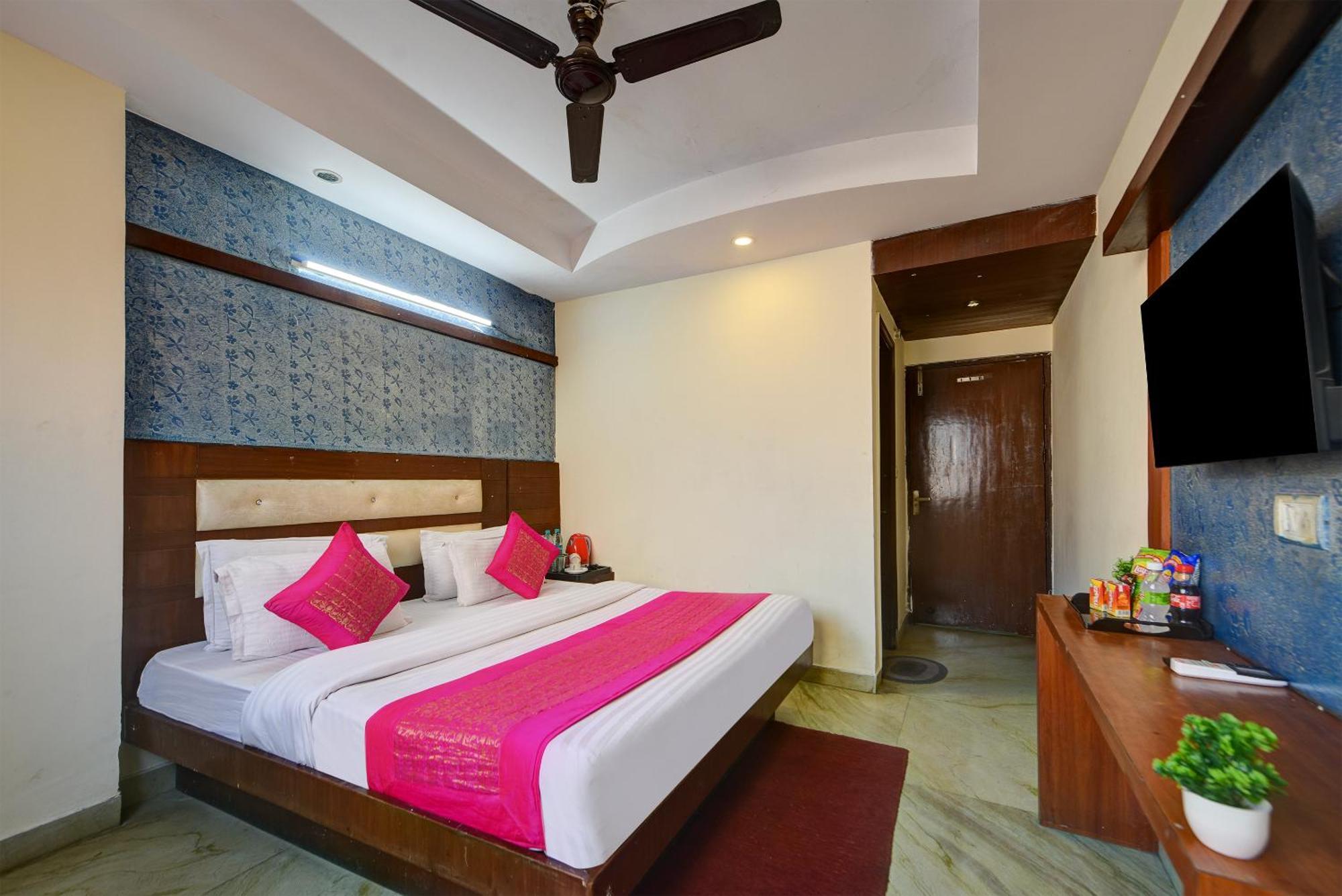 Hotel Re Pose Near Railway Station New Delhi